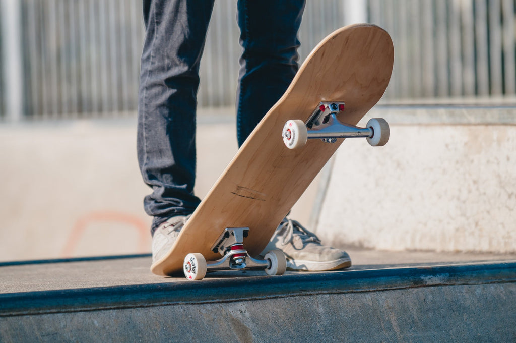 Best Beginner Skateboards for Adults