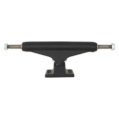 Indy Stage 11 Skateboard Trucks Blackout Standard Black - 129 - Skatewarehouse.co.uk