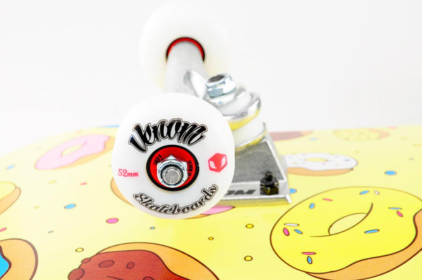 Venom Core Complete Skateboard - Doughnuts - 7.75