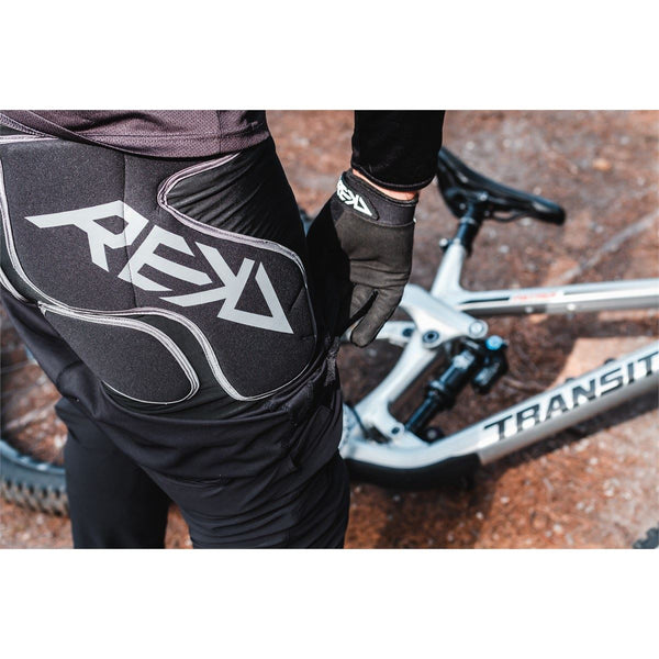 REKD Energy Impact Protection Padded Shorts MTB / Skateboarding / Snowboarding - Black - Skatewarehouse.co.uk