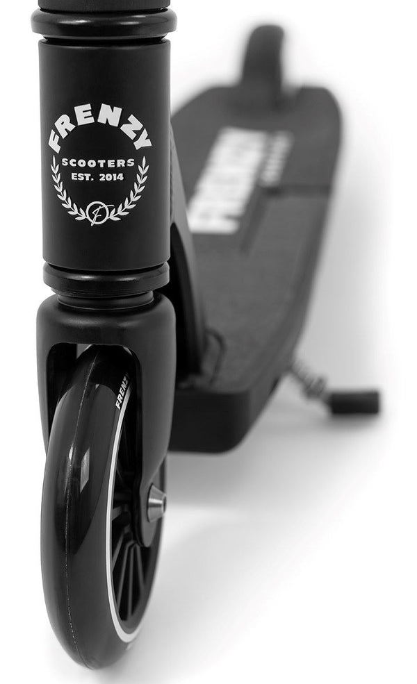 Frenzy Scooters 120mm Flex Recreational Scooter - Black / Silver - Skatewarehouse.co.uk