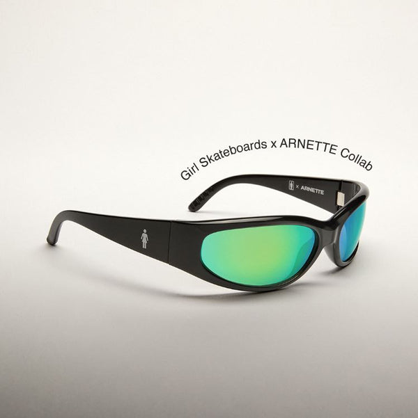 Girl x Arnette Catfish Sunglasses Black / Green Mirror - Skatewarehouse.co.uk