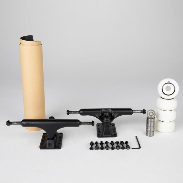 Sushi Skateboard Trucks Undercarriage Kit 5.5/8.25 DLX Black with 53mm - Skatewarehouse.co.uk