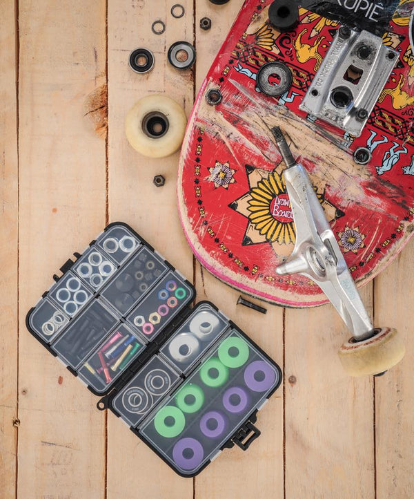 Venom Skateboards 47pc Premium Hardware Gift Pack inc Storage Box - Skatewarehouse.co.uk