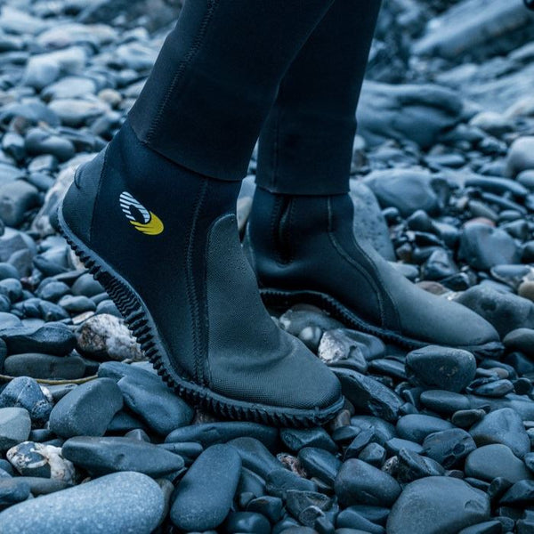 Osprey Zipped Boot - Black