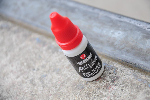 Venom Skateboards Bearing Lubricant For Longer Life & More Speed - 10ml - Skatewarehouse.co.uk