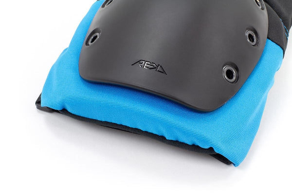 REKD Skateboard Skate Scooter BMX Ramp Knee Pads - Black / Blue - Skatewarehouse.co.uk