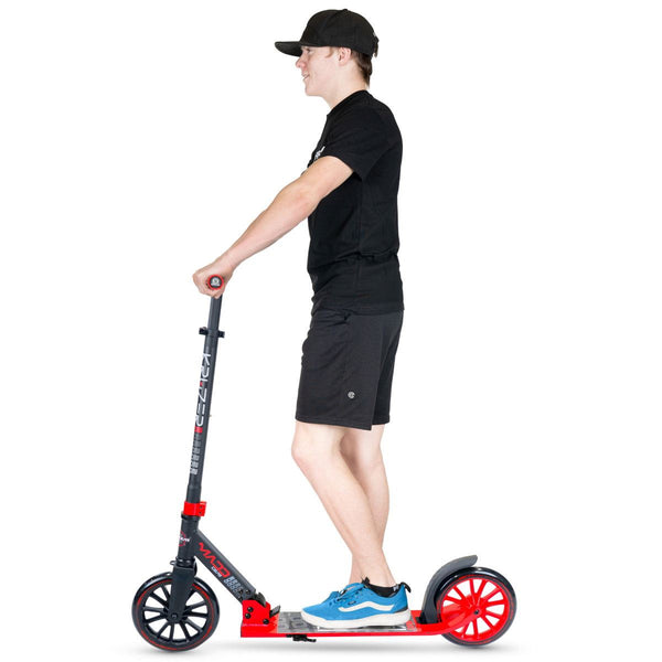 Madd Gear Carve Kruzer V2-200 Scooter - Black / Red