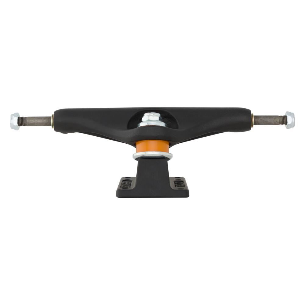 Indy Stage 11 Skateboard Trucks Blackout Standard Black - 149 - Skatewarehouse.co.uk