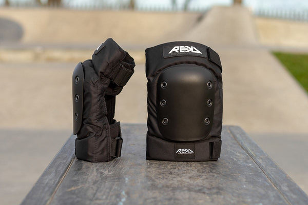 REKD Pro Skateboard Skate Scooter BMX Ramp Knee Pads - Black