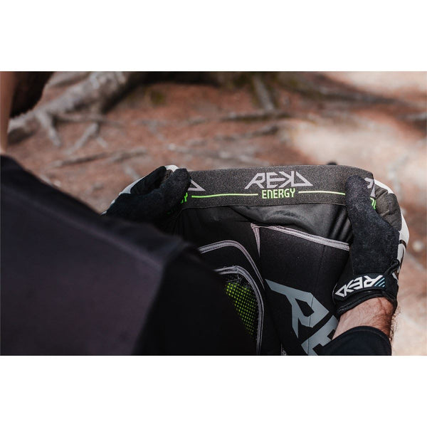 REKD Energy Impact Protection Padded Shorts MTB / Skateboarding / Snowboarding - Black - Skatewarehouse.co.uk
