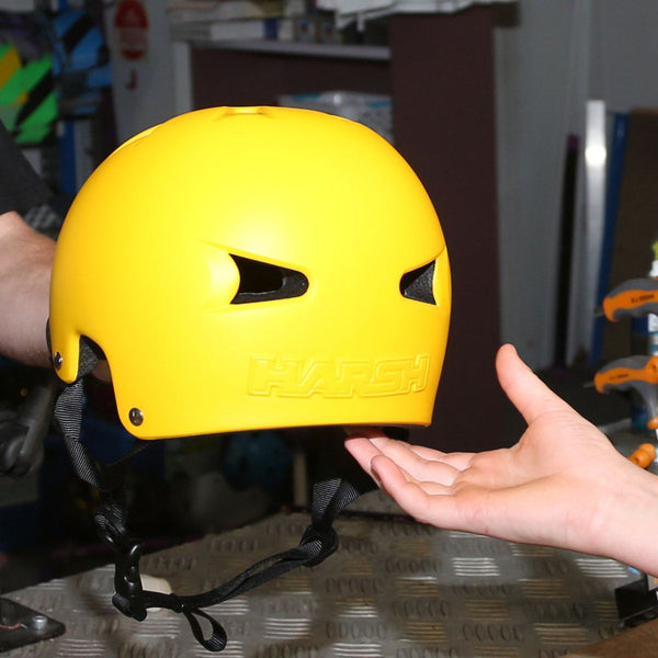 Harsh RENTAL PRO EPS Helmet - Yellow