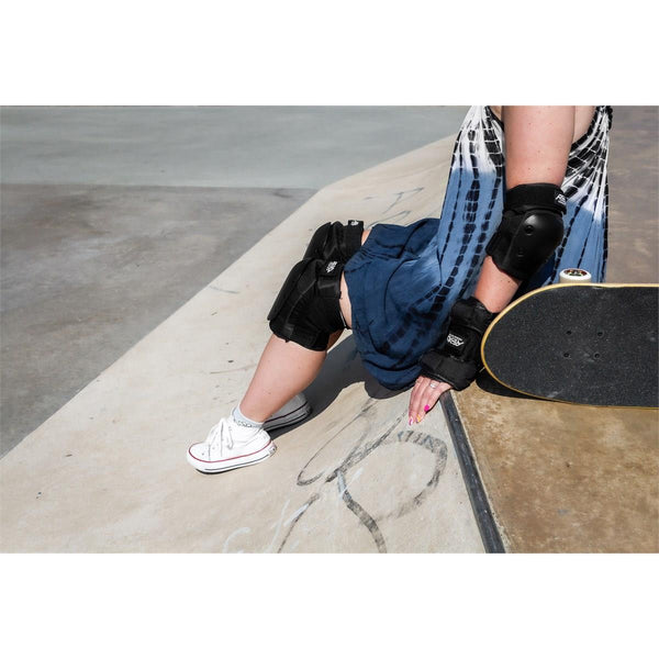 REKD Heavy Duty Skateboard Skate Scooter BMX Triple Pad Set - Black - Skatewarehouse.co.uk