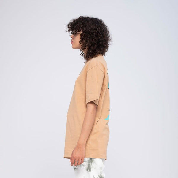 Santa Cruz T-Shirt Stroll T-Shirt - Sandstone - Skatewarehouse.co.uk