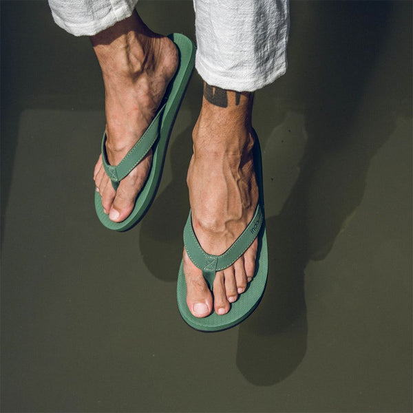 Indosole - Mens Flip Flops - ESSNTLS - Leaf Shoes