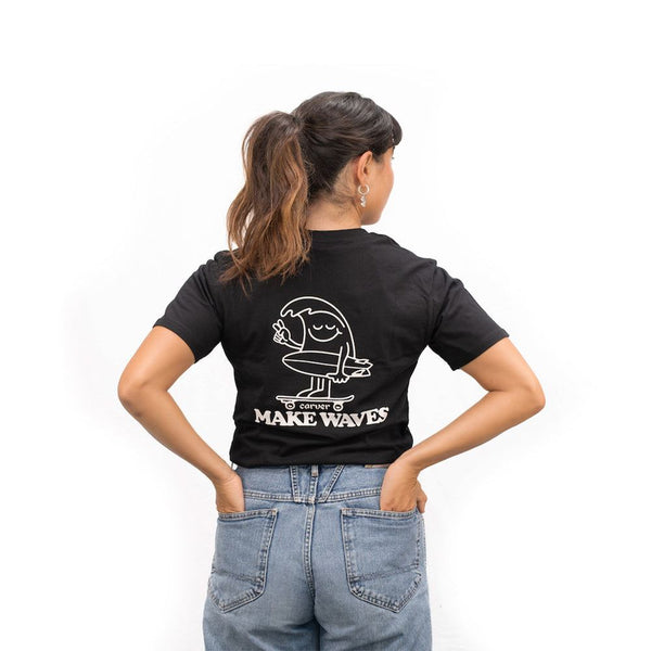 Carver Skateboards Make Waves T-Shirt - M