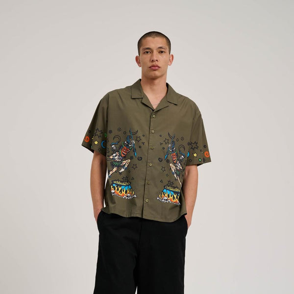 Santa Cruz Shirt Salba Resurrection Shirt - Uniform Green - Skatewarehouse.co.uk