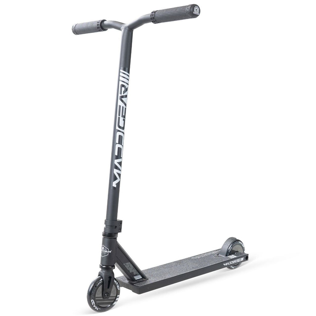 Madd Gear Mg 3 - Zen - Black/Black Complete Scooter - Skatewarehouse.co.uk