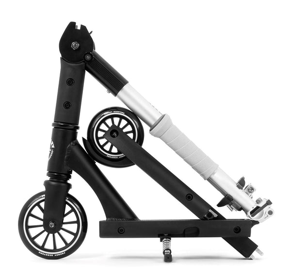 Frenzy Scooters 120mm Flex Recreational Scooter - Black / Silver - Skatewarehouse.co.uk