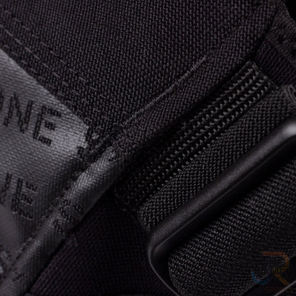 S1 Pro Gen 4 Knee Pads - Black / White