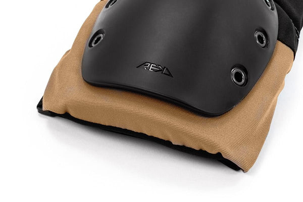 REKD Skateboard Skate Scooter BMX Ramp Knee Pads - Black / Khaki - Skatewarehouse.co.uk