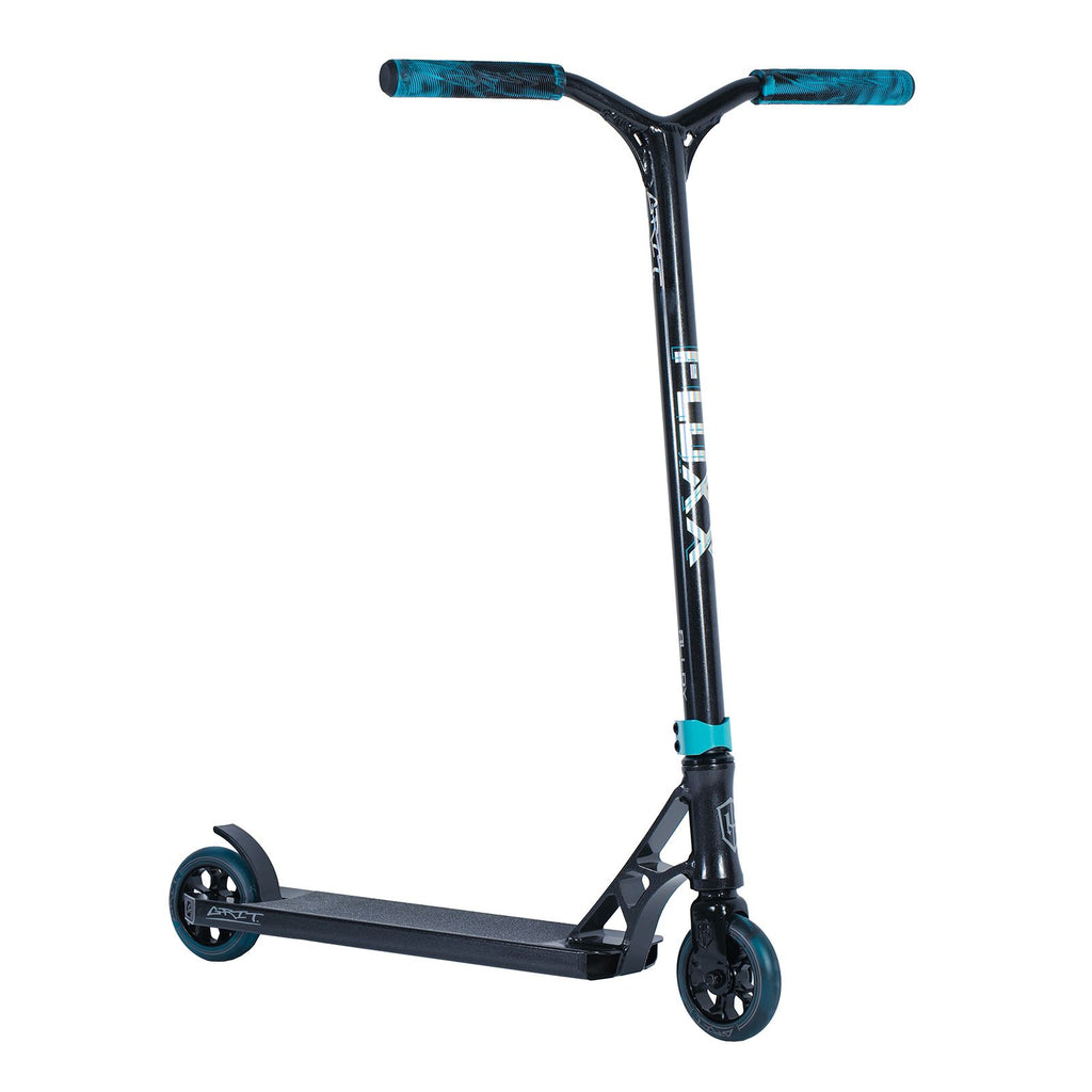 Grit 2025 Fluxx Blk'nd Scooter - Skatewarehouse.co.uk