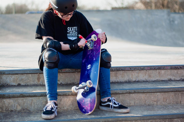 Venom Skateboards T Tool - Red - Skatewarehouse.co.uk