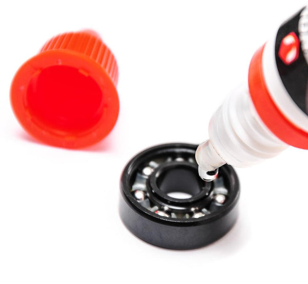 Venom Skateboards Bearing Lubricant and Truck Rebuild kit Gift Pack - Skatewarehouse.co.uk
