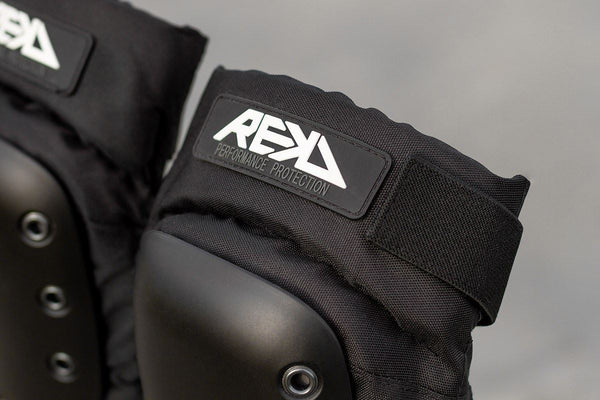 REKD Pro Skateboard Skate Scooter BMX Ramp Knee Pads - Black - Skatewarehouse.co.uk