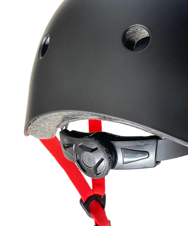 Venom Skateboards Pro Skate Skateboard Scooter Adjustable Helmet - Black - Skatewarehouse.co.uk