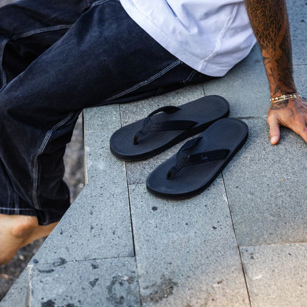 Indosole - Mens Flip Flops - Easy Living - Black Shoes