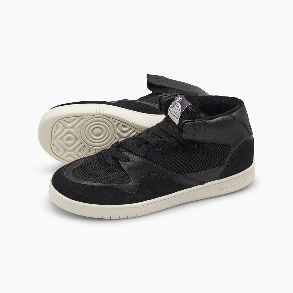 CM002 MID (Black / White) Shoes - UK 10
