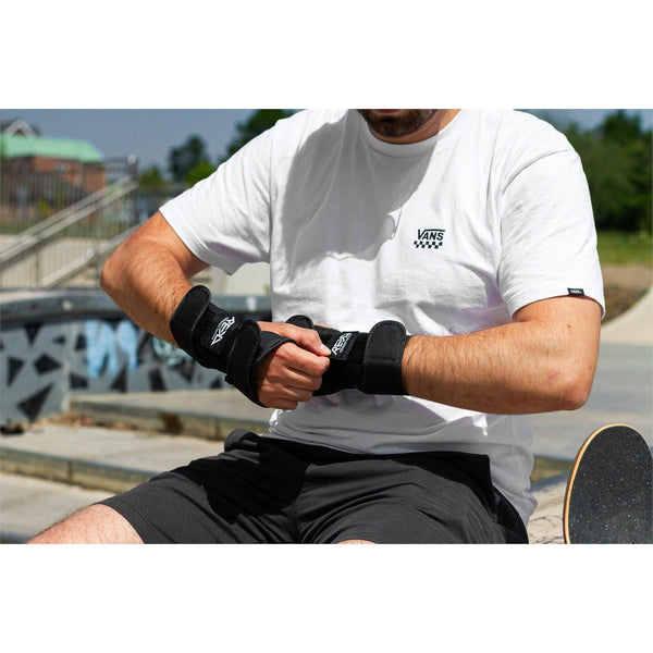 REKD Wrist Guards - Black - Skatewarehouse.co.uk