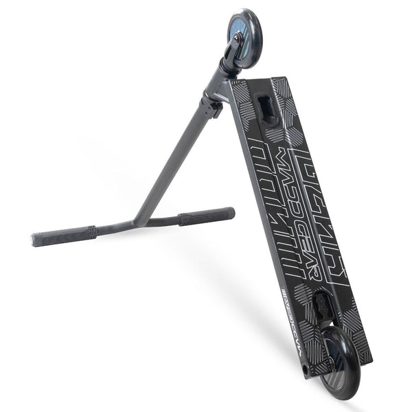 Madd Gear MG 3 - Zen - Black / Black Stunt Scooter
