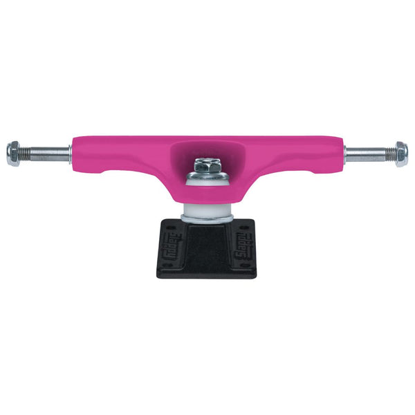 Slappy ST1 Classic Arisa Trew Checker Pink / Black Skateboard Trucks - 5.5