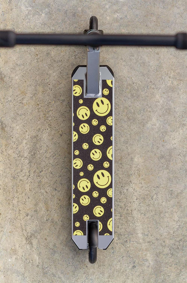 Scorpion Scooters - Scooter Pro Grip Tape - Fits 99% Scooters - Graphic Series - Trippy Smiles - Skatewarehouse.co.uk