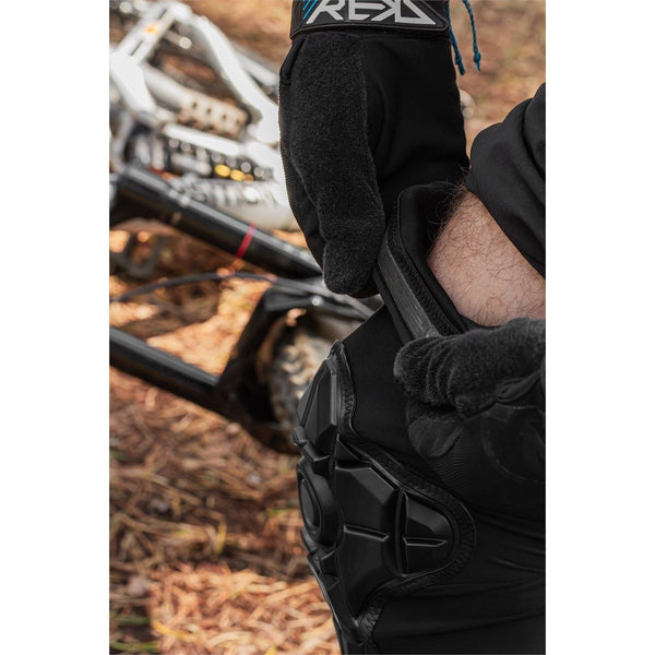 REKD Energy Knee Gaskets - Black