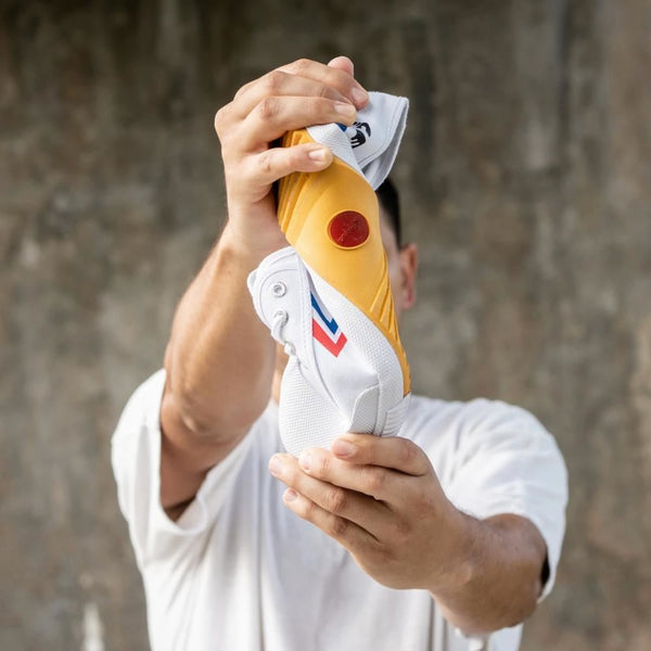 Feiyue Footwear Fe Lo 1920 Canvas Martial Arts/Gym/Lifing Shoes - White / Blue / Red - Skatewarehouse.co.uk