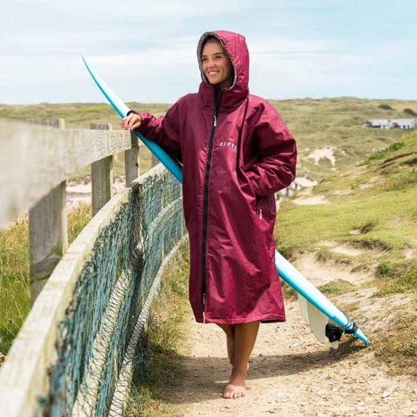 Osprey Changing Robe - Maroon