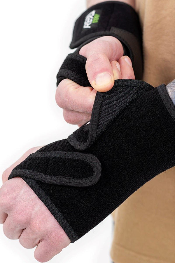 REKD Energy Freedom Wrist Guards - Black - Skatewarehouse.co.uk