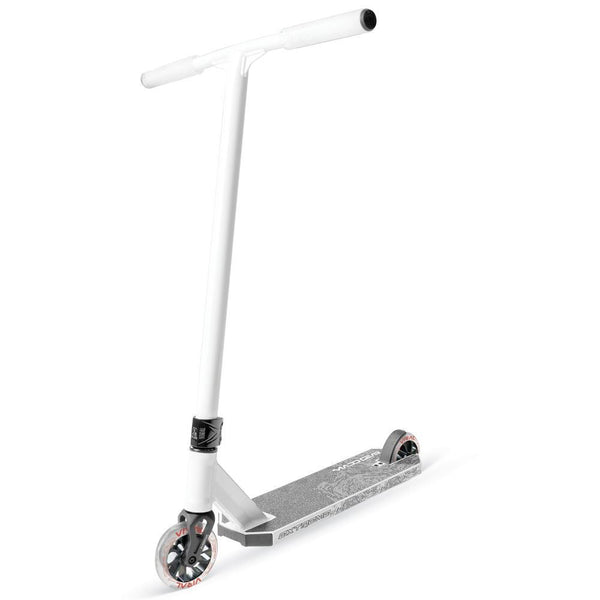 Madd Gear Viral - Extreme Inc Alloy Bars - Bright White Complete Scooter