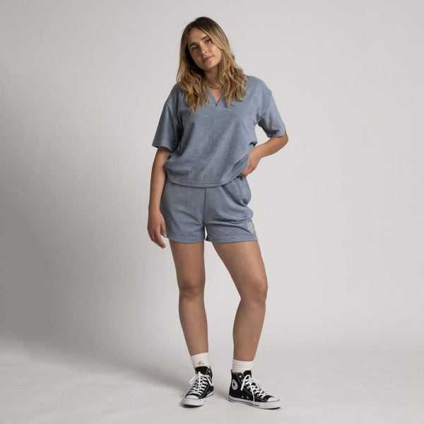 Santa Cruz Womens Shorts Malibu Short - Hyacinth - Skatewarehouse.co.uk