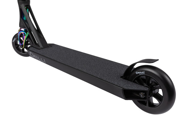 Chilli Pro Beast V2 Black Neo Scooter - Skatewarehouse.co.uk