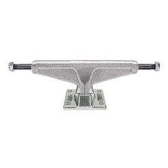 Venture Team V8 Pair (Polished) Skateboard Trucks - 6.1 - Skatewarehouse.co.uk