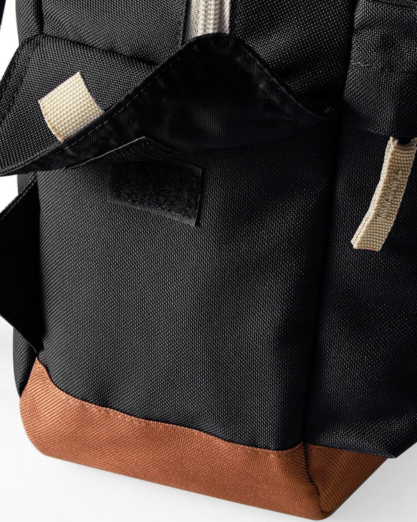 Adventure Explorer Phase Travel Day Backpack/Rucksack 18 litre - Black - Skatewarehouse.co.uk